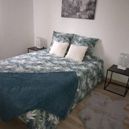 Appartement Cosy Avec Terrasse Vaux-Sur-Seine Dış mekan fotoğraf