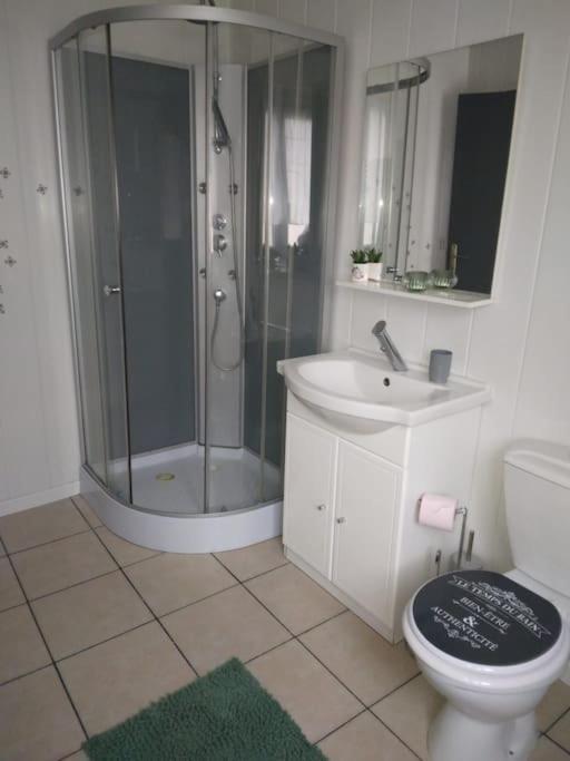 Appartement Cosy Avec Terrasse Vaux-Sur-Seine Dış mekan fotoğraf